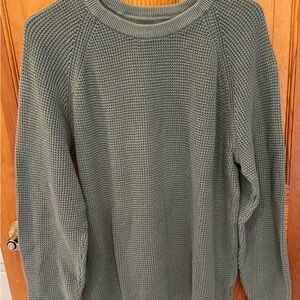 GAP Men's Olive Crewneck Sweater